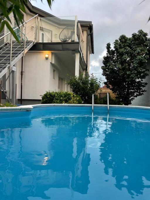 Outlet Center House, Pool-Jacuzzi-Garden-Sundeck Villa Parndorf Exterior photo